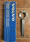 9995433 Volvo Rare Original Tool Crankshaft Pulley Holding