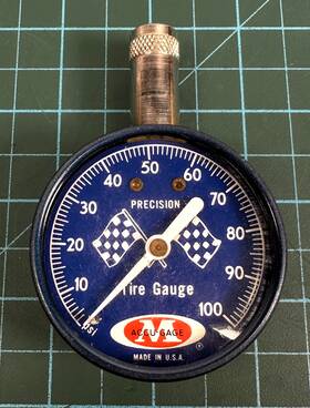 101b Accu-gage Vintage Precision Tire Pressure Gauge 0-100 Psi Analog Racing Made Usa