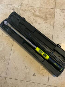 Snap-on Atech3f300 Hi Viz 1/2 Inch Dr Flex Head Digital Torque Wrench Atech3f300hb