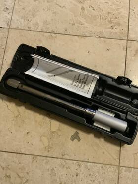 Qd21000a Snap-on 3/8 Inch Dr Adjustable Click Fixed Torque Wrench 200-1000 In Lbs