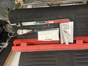 Tqr-400e Snap-on Trq-400e 3/4 Inch Drive Adjustable Click-type Torque Wrench 200-400lb