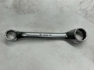 Snap-on Box End Wrench 11/16" 13/16" 12 Point XS2226 Sold As Pictured Mechanic. Fixed Price $9.99.