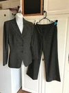 Pre-owned Anne Klein Blazer/pant Set Size 6 Dark Gray Women Small Checks Lining. Fixed Price $18.99.
