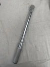 Snap-on QC2R100 Torque Wrench Click Type 200-1000 In. Lb. 3/8" Drive Us. Fixed Price $189.99.
