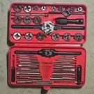 Snap On Tools Usa 42PC Sae Tap And Die TD-2425 W/case Thread Gauge Machinist. Fixed Price $179.99.
