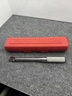 Snap On QD2R200 40-200 Lb 3/8" Inch Click Style Torque Wrench W/ Case Nice!!!. Fixed Price $225.00.