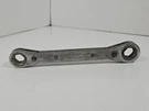 Vtg Williams Usa 1/2" 9/16" Ratcheting Box Wrench 6PT RB-1618 Hand Tool. Fixed Price $9.00.