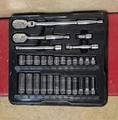 Snap-on 29PC Metric Dr General Service Set PS58SFSMTMM 3/8" Portion Only. Fixed Price $495.95.