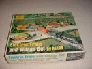 Marx #4341 Electric Train Set Steam Engine #490 Cars +++ 0-027. Fixed Price $110.00.