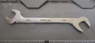 Snap-on 4-WAY Angle Head Wrench 1-1/4" VS40B Barely Used. Fixed Price $60.00.